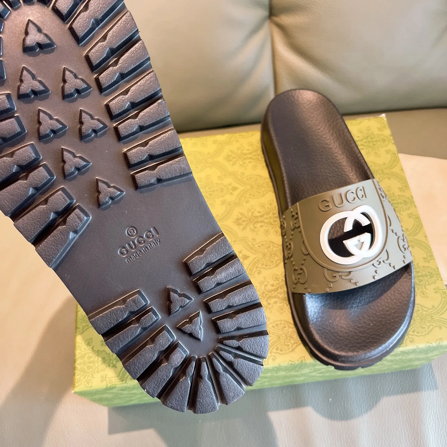 Men's Men's Shoes 130🐮🐮Gucci Gucci Slippers Gucci 2024 latest beach sandals slippers Original molding double G LOGO Original molding consistent Outsole: Men's Men's Shoes u double-layer outsole Size: 35-46